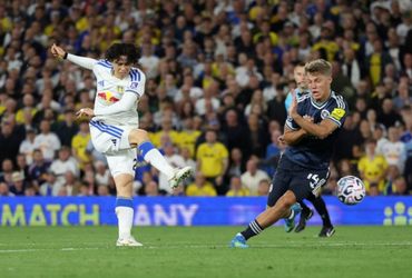 Leeds United vs Newcastle United (02:00 – 15/09)